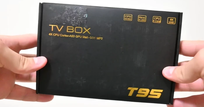 T95 Android TV Box package