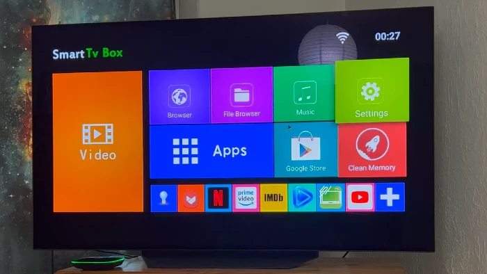 Q+ Android TV Box interface